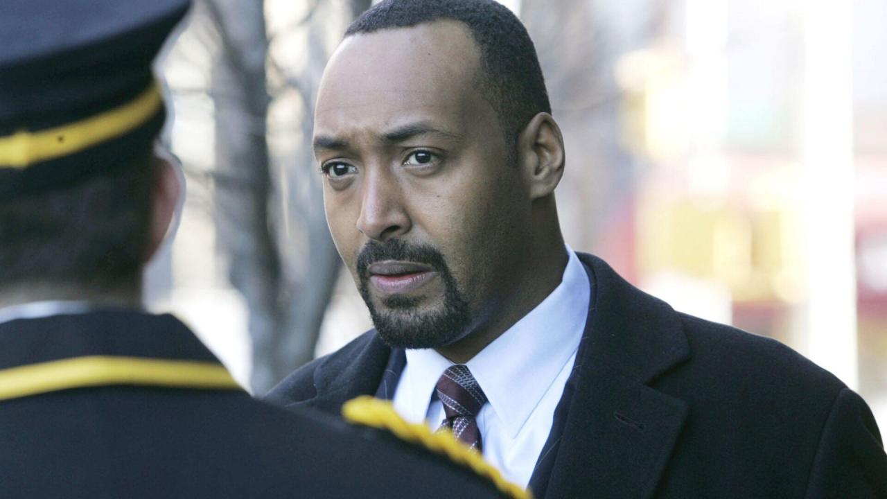 New York, police judiciaire S17 E18