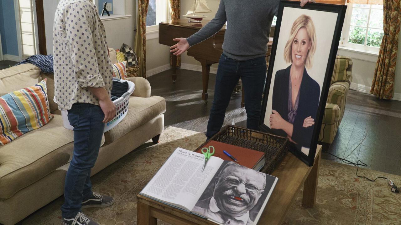 Modern Family S9 E20