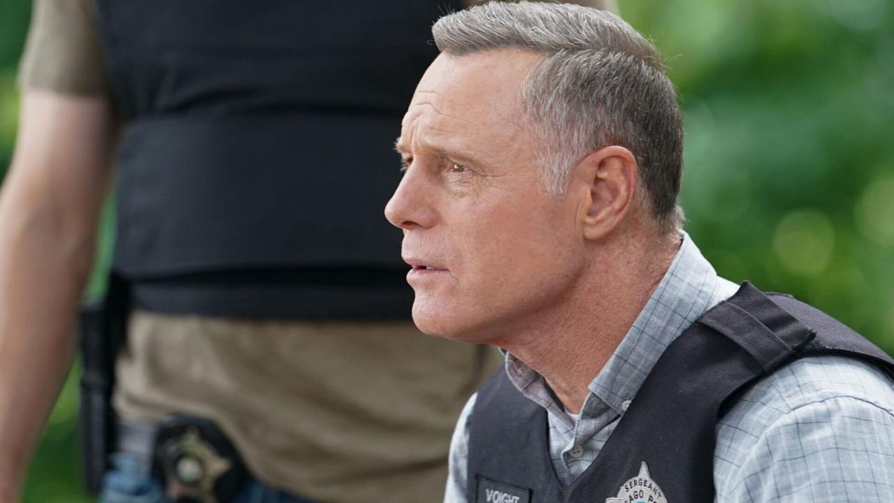 Chicago Police Department S9 E3