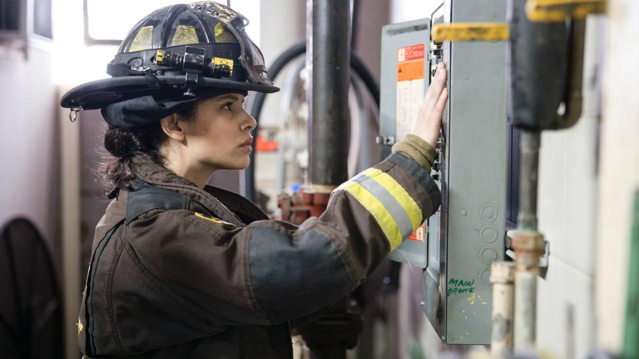 Chicago Fire S8 E16