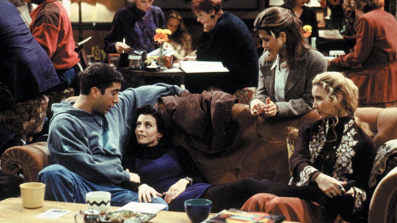 Friends S1 E8