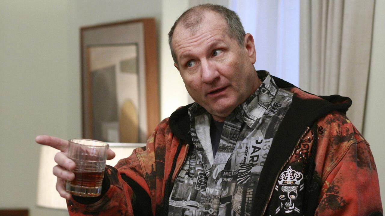 Modern Family S1 E1