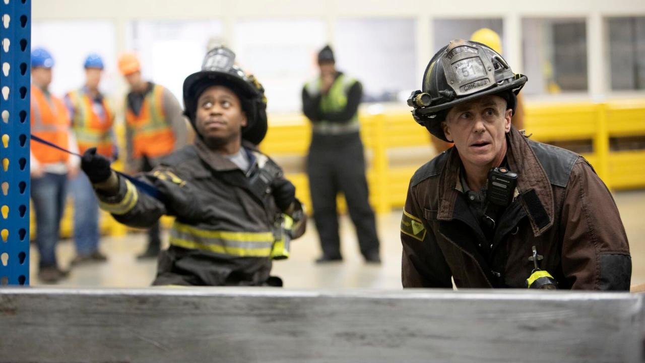 Chicago Fire S8 E17