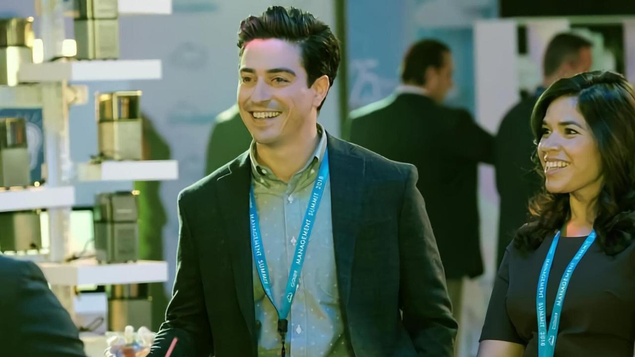 Superstore S4 E8