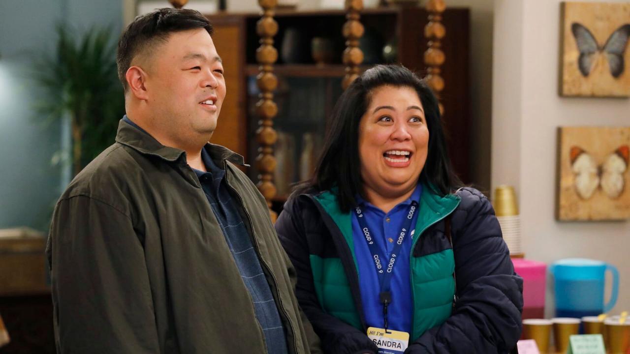 Superstore S3 E9