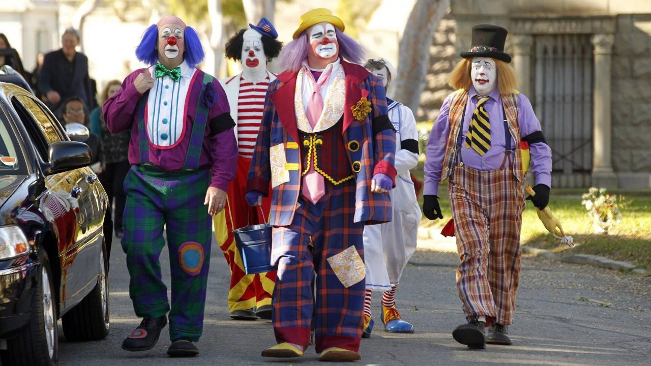 Modern Family S3 E18