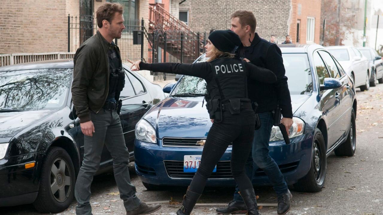 Chicago Police Department S2 E10