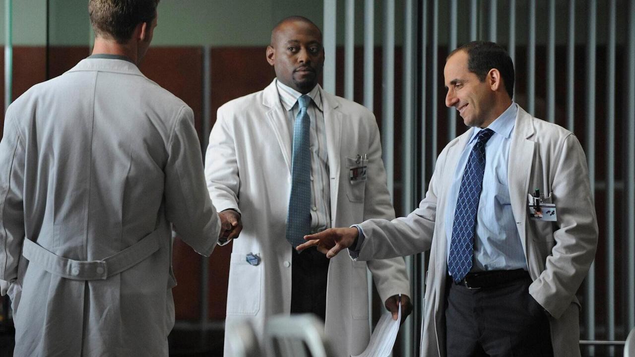 Dr House S7 E1