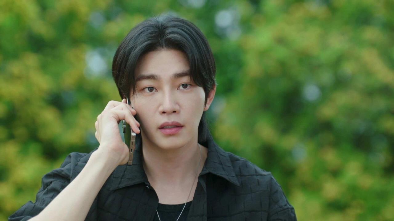 Le miroir aux idoles