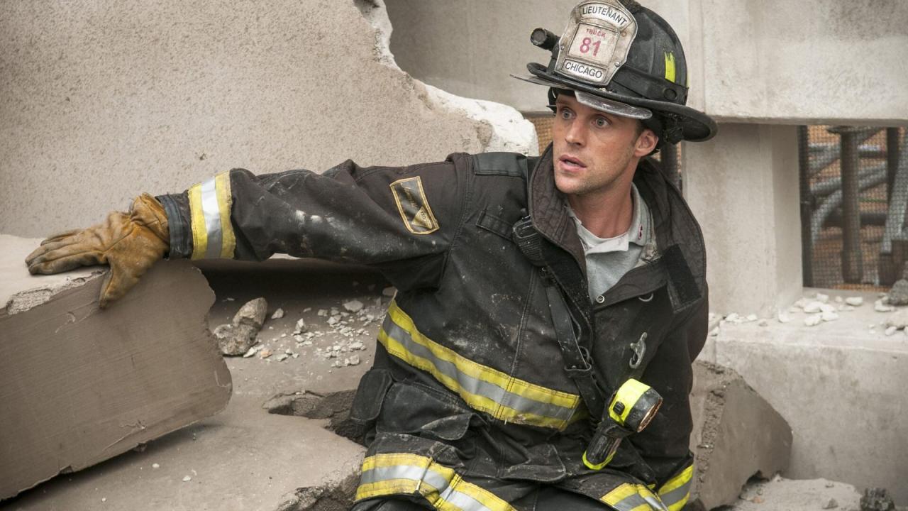 Chicago Fire S1 E2
