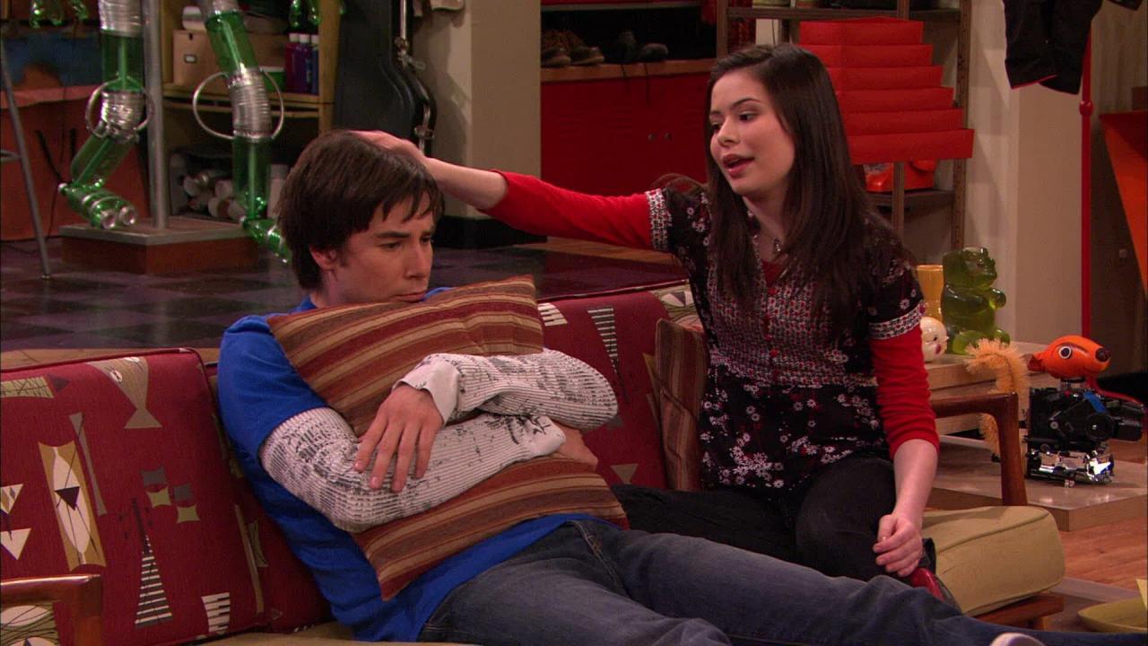 iCarly S1 E13