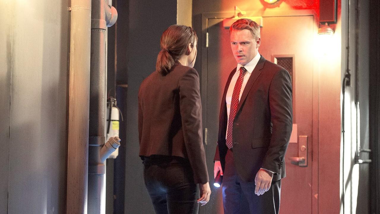 Blacklist S2 E22