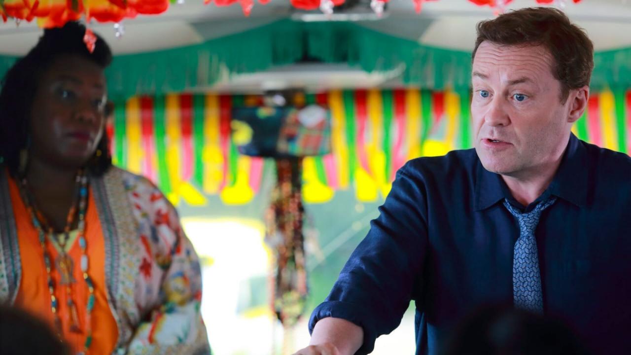 Meurtres au paradis S8 E1