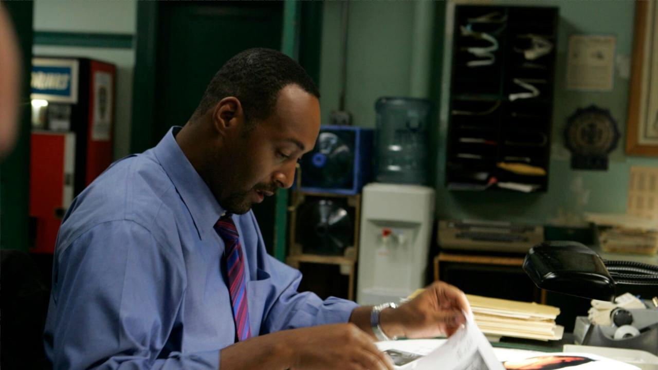 New York, police judiciaire S18 E2