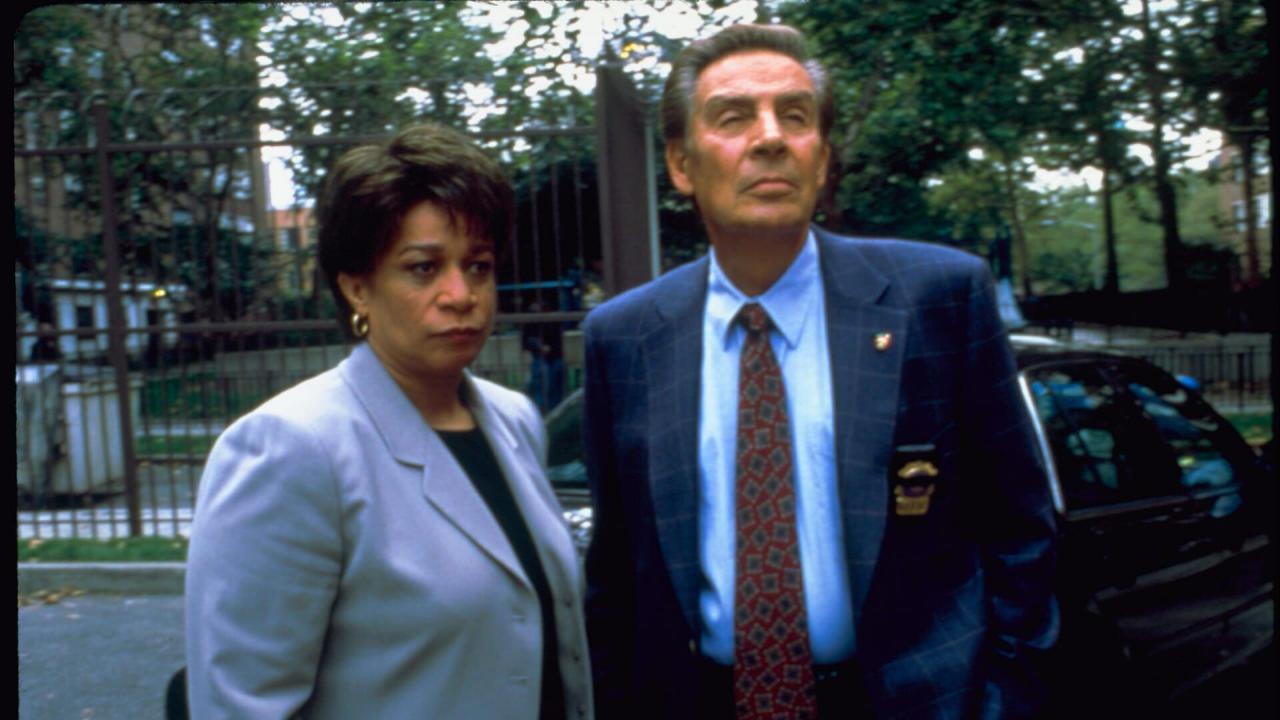 New York, police judiciaire S11 E6