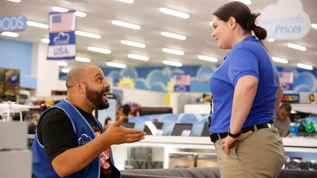 Superstore S2 E1