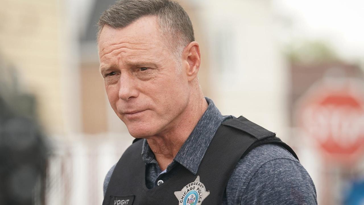 Chicago Police Department S10 E2