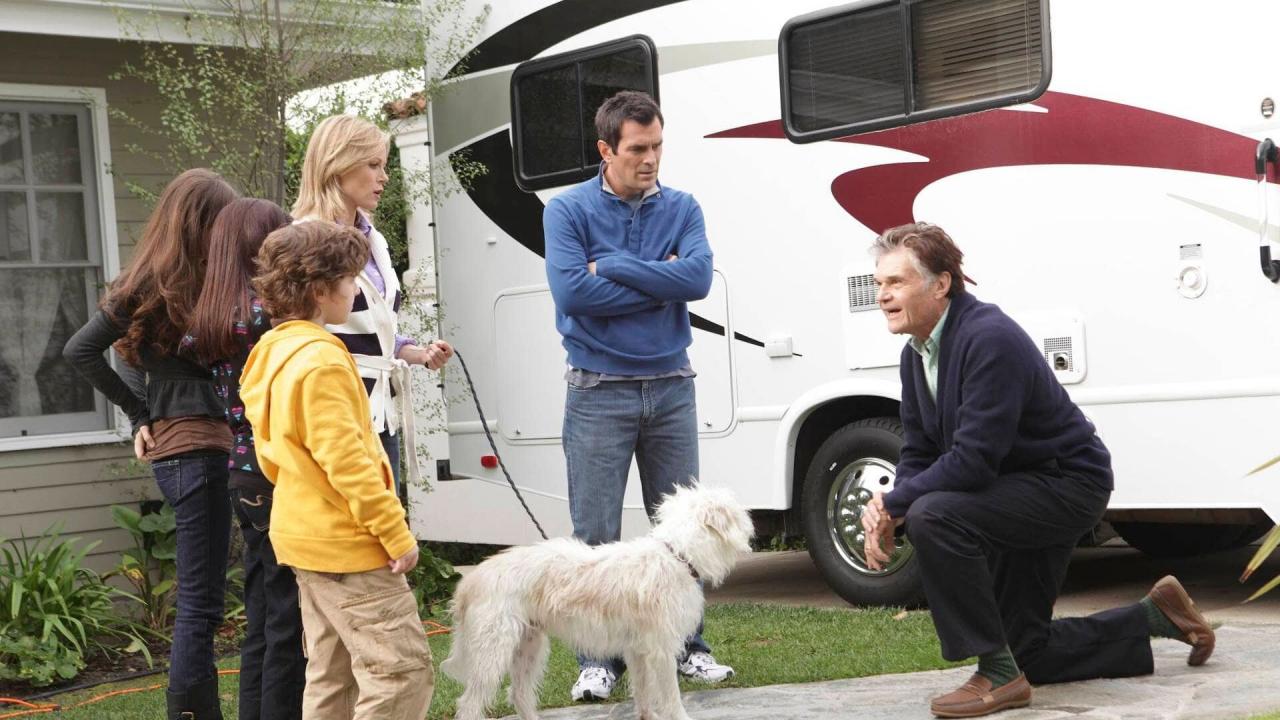 Modern Family S1 E21
