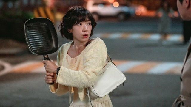 La mission de Miss Hong