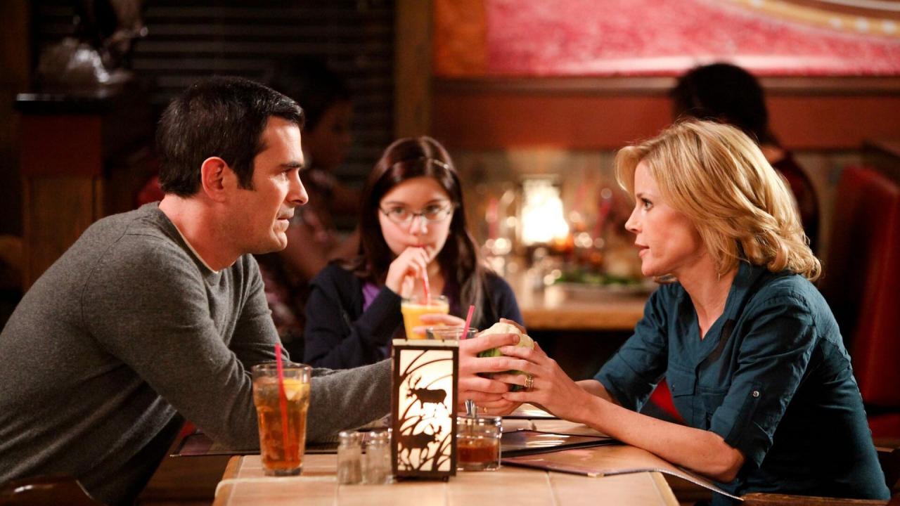 Modern Family S2 E14