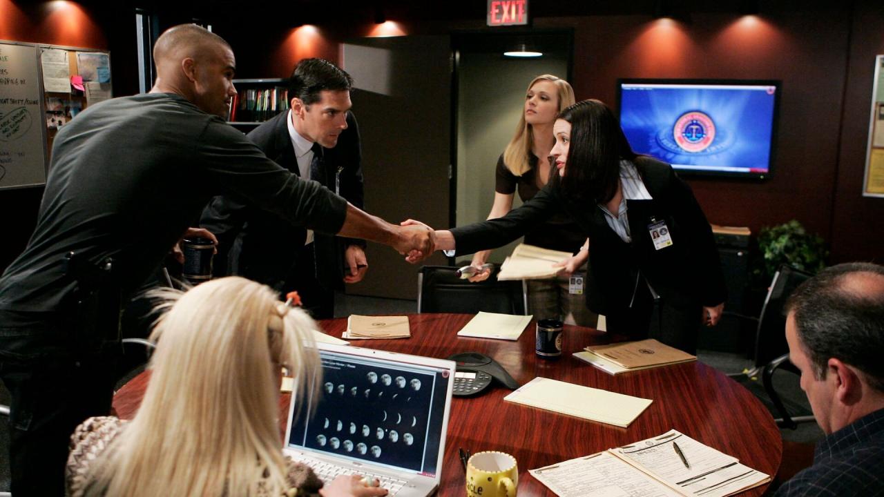 Esprits criminels S1 E13