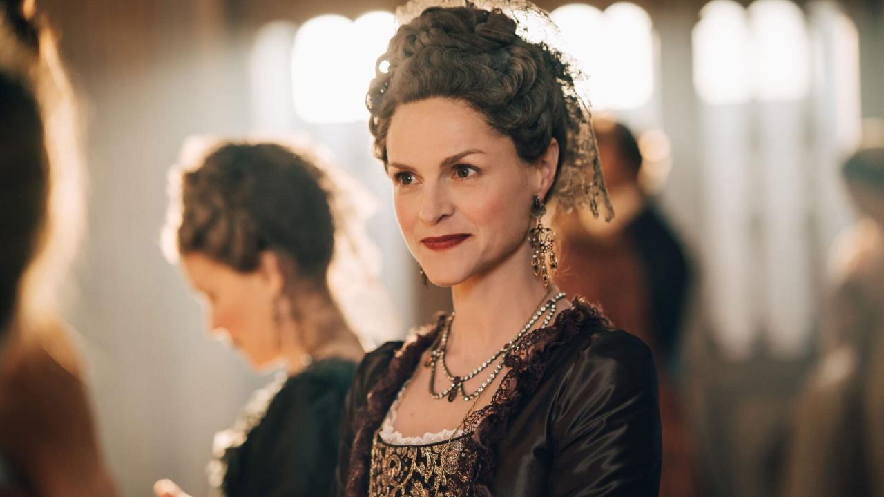 Marie-Antoinette S1 E1