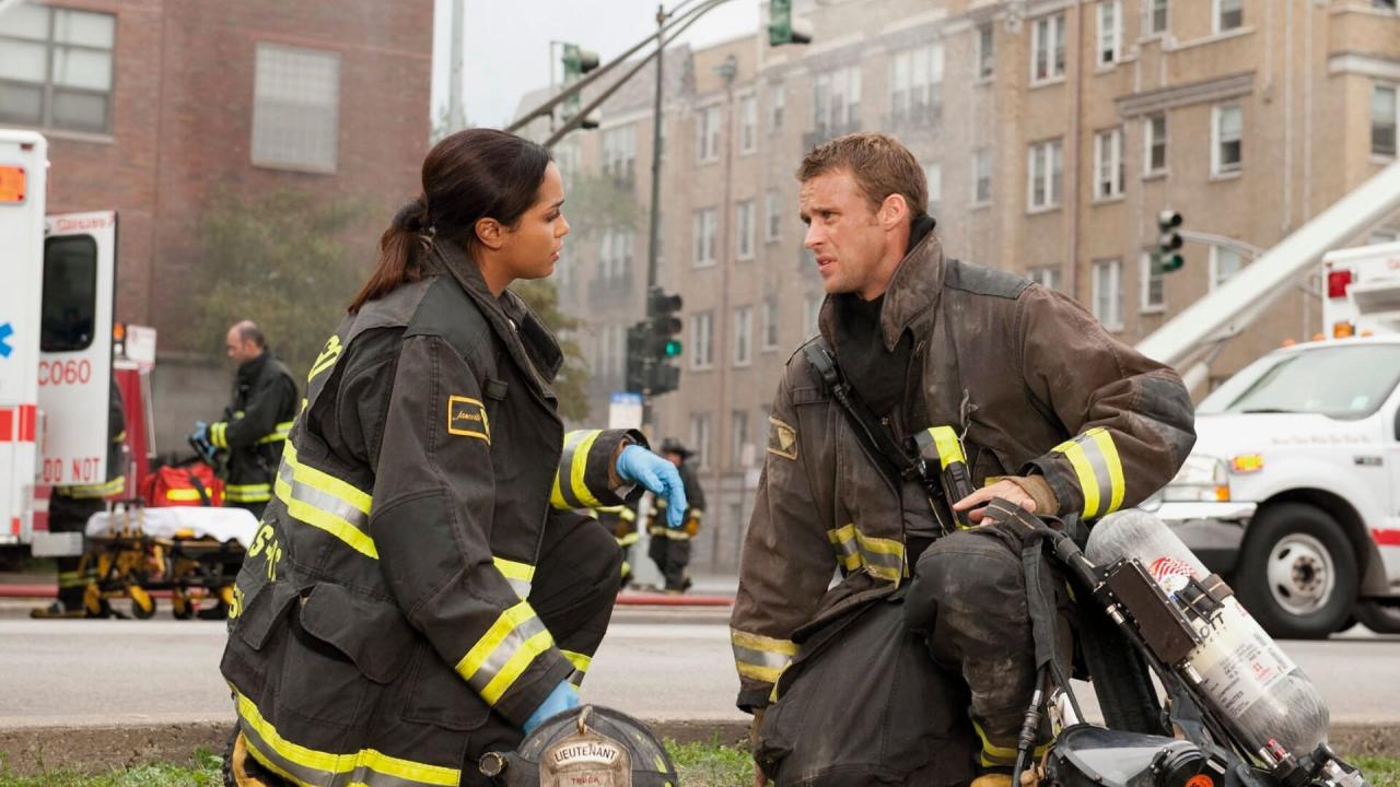 Chicago Fire S1 E6