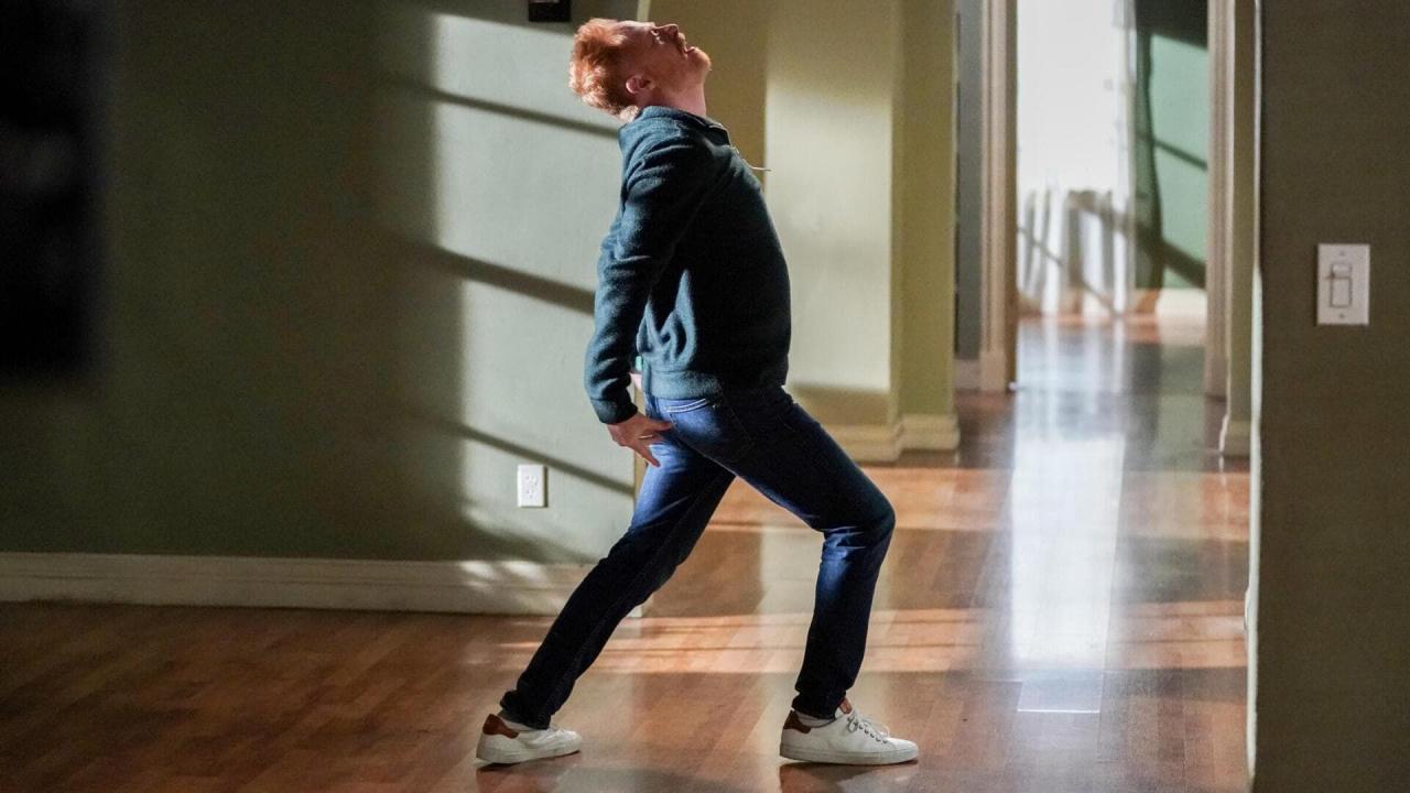 Modern Family S11 E16