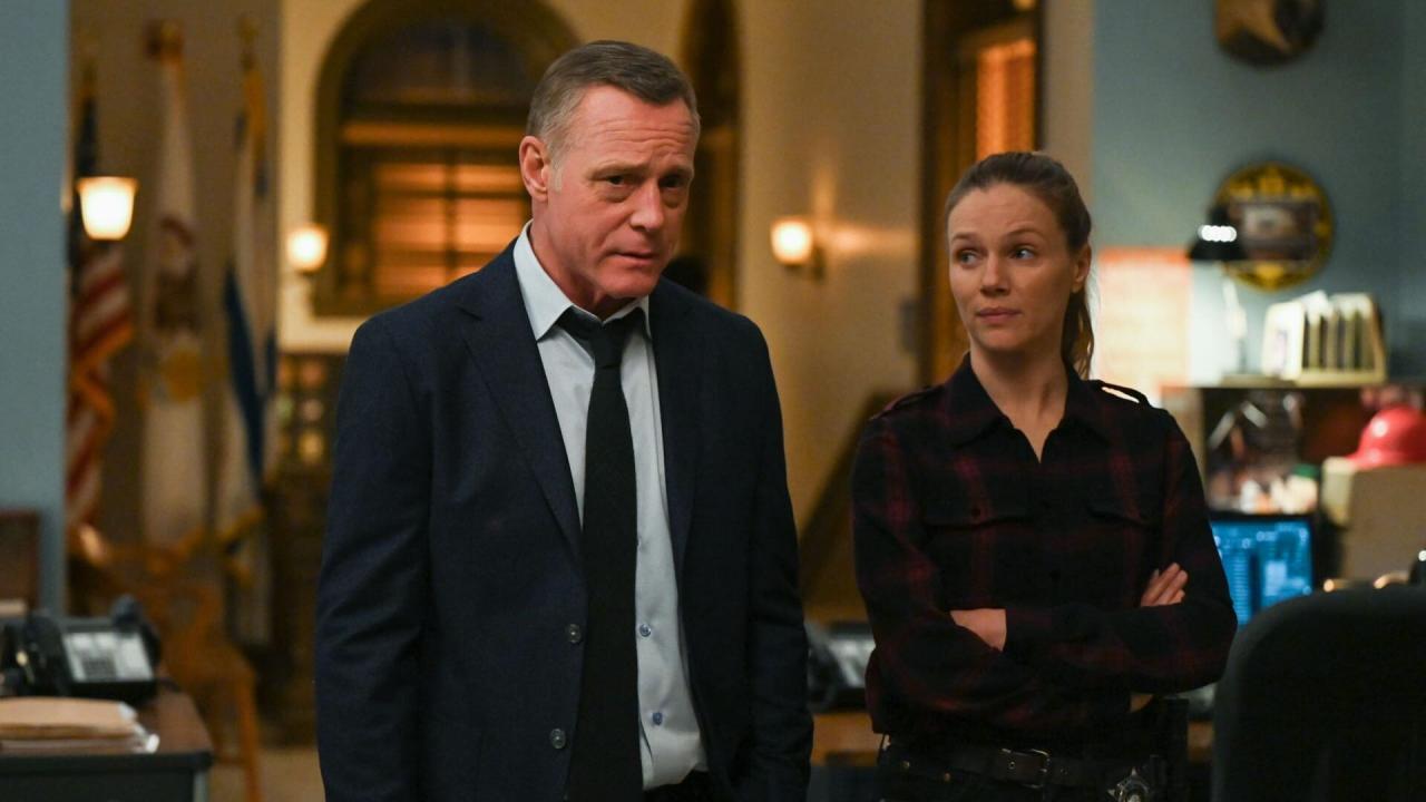 Chicago Police Department S10 E16