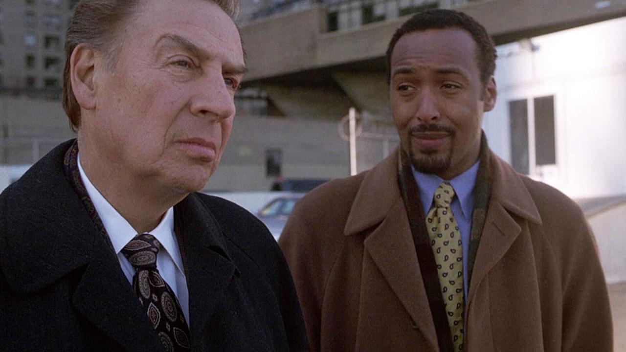 New York, police judiciaire S10 E18