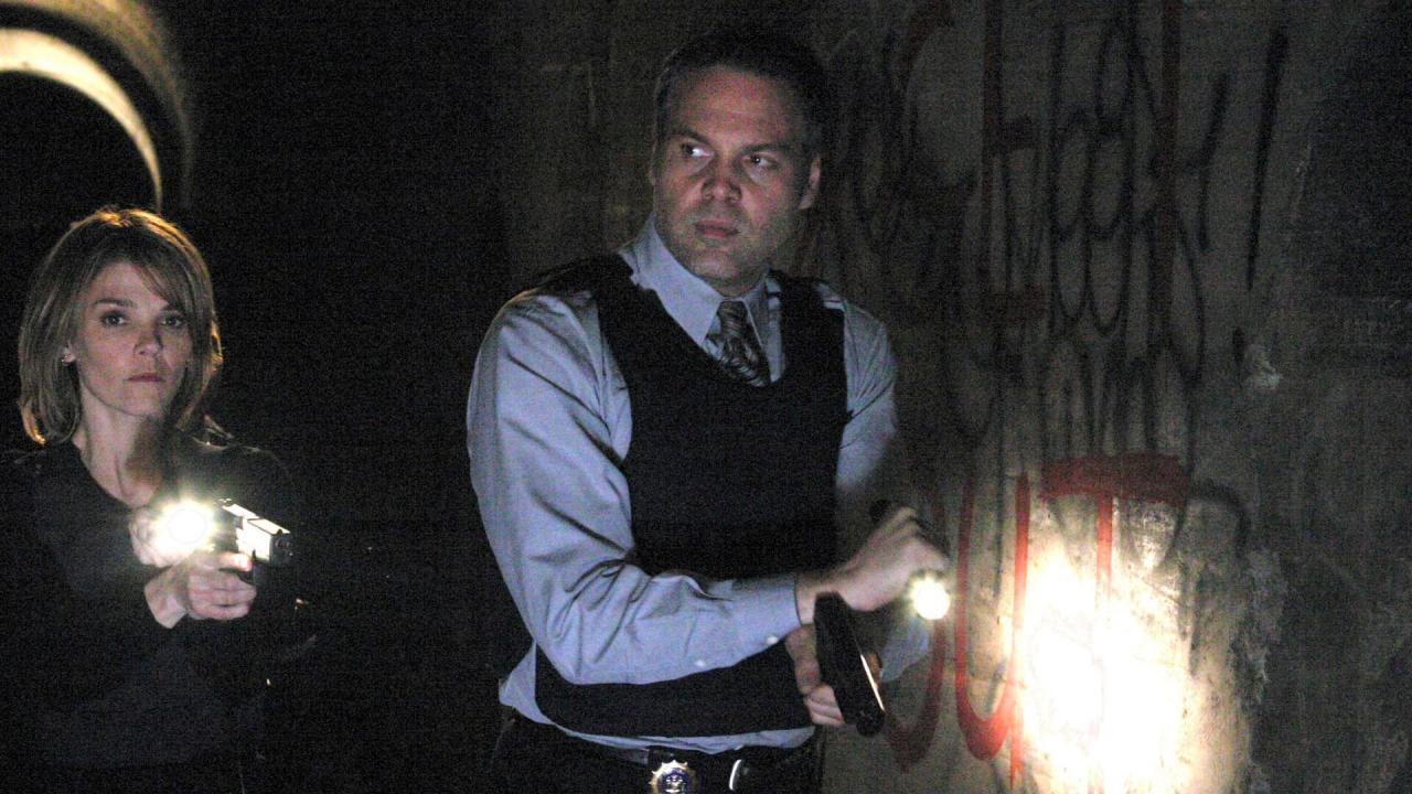 New York Section Criminelle S4 E10