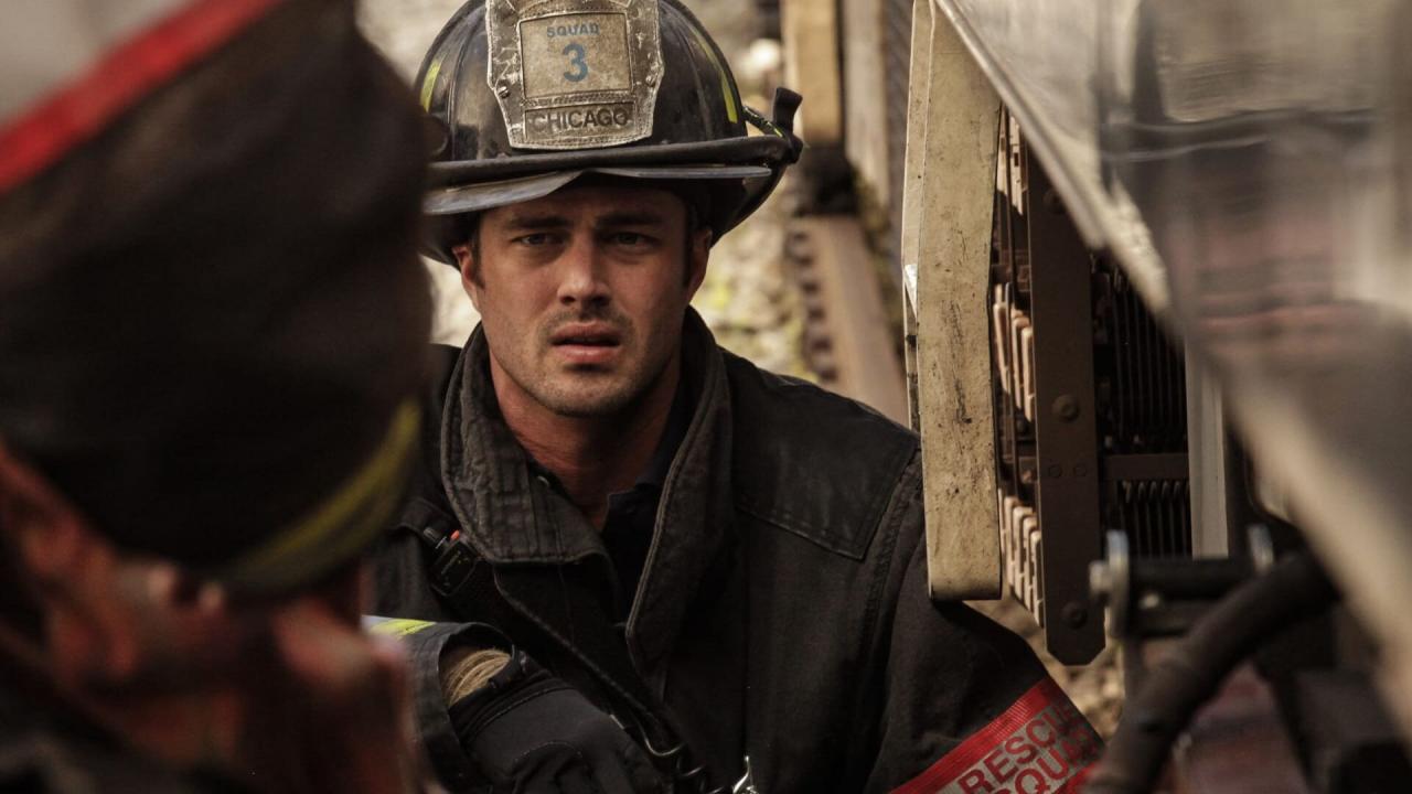 Chicago Fire S1 E8