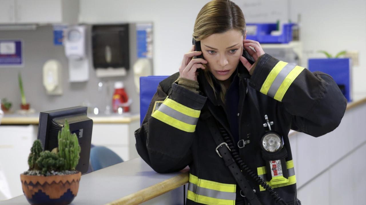 Chicago Fire S1 E24