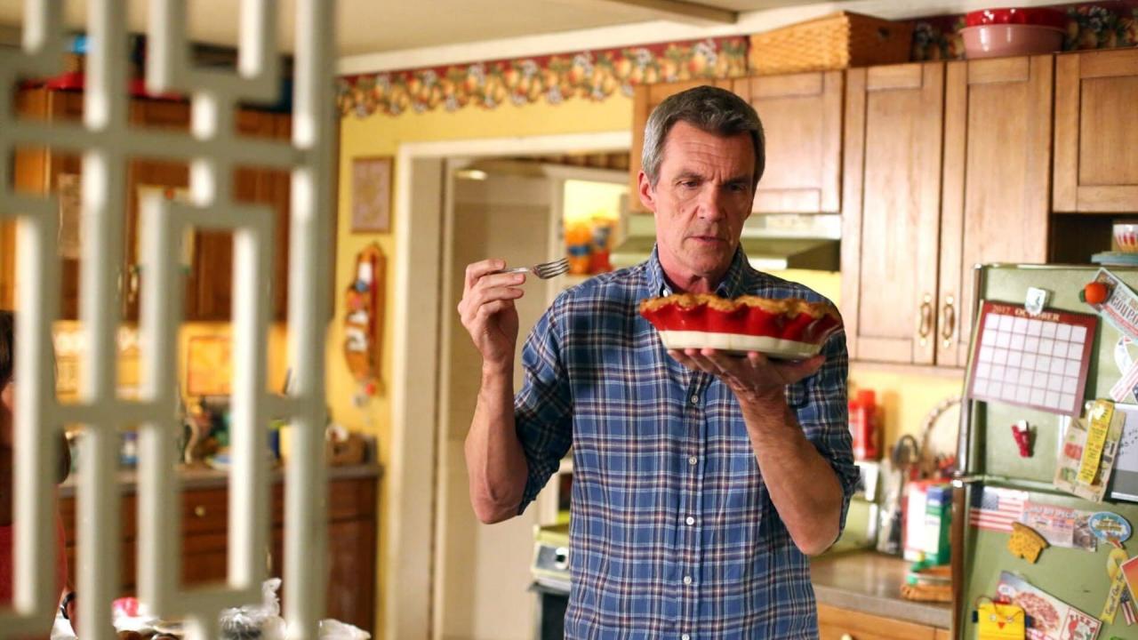 The Middle S9 E2