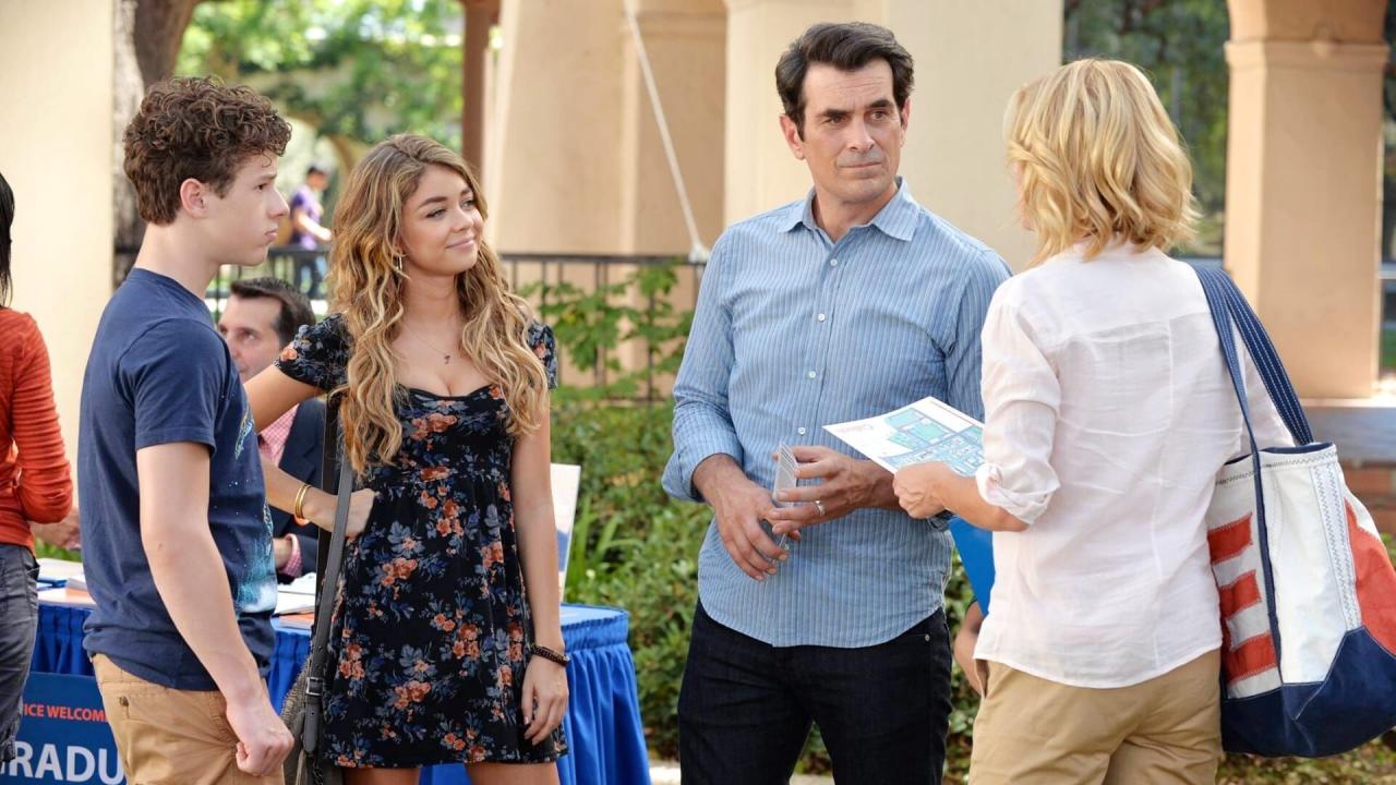 Modern Family S6 E2