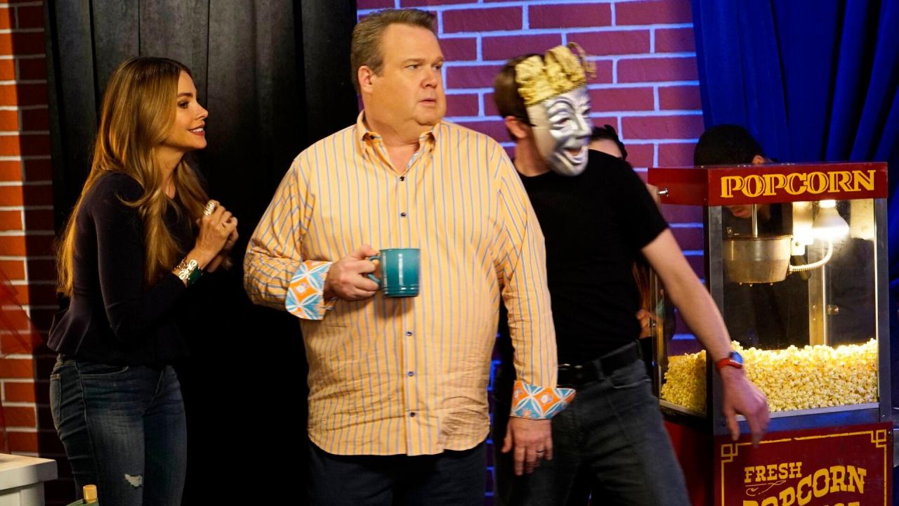 Modern Family S6 E18