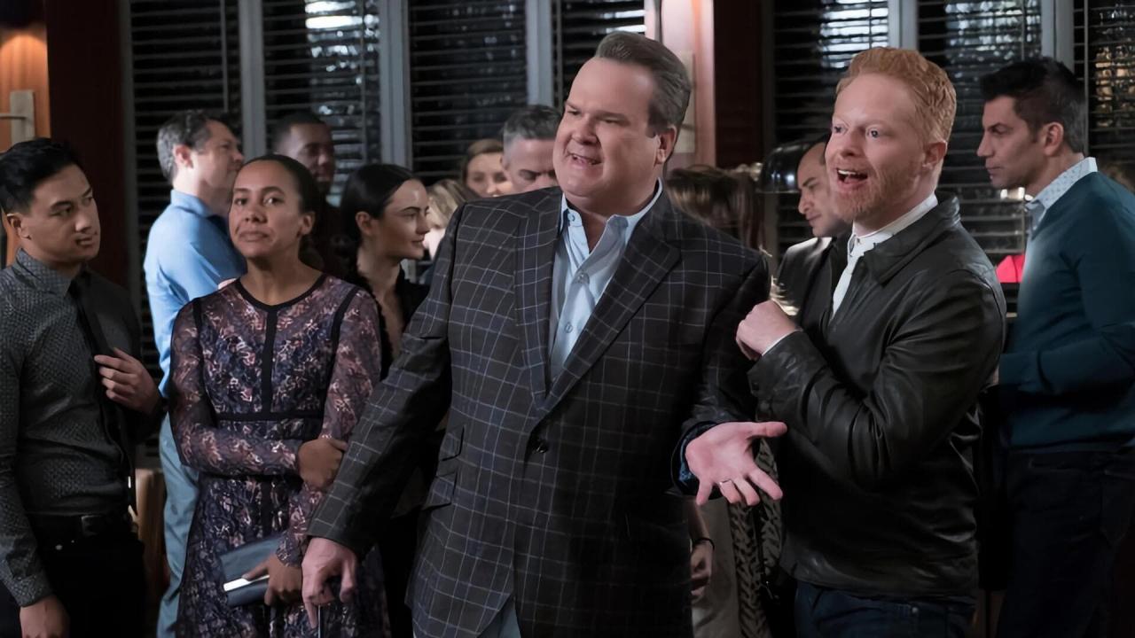 Modern Family S9 E14