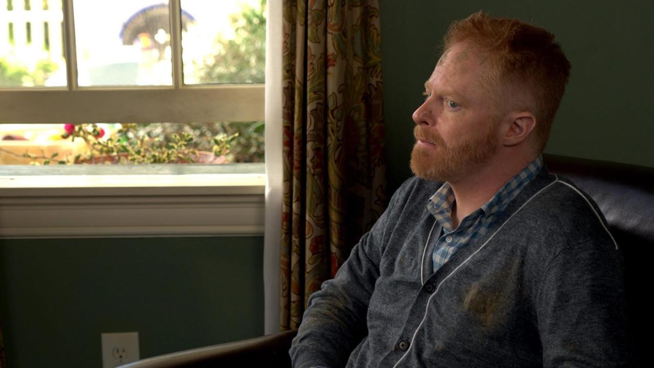 Modern Family S10 E9