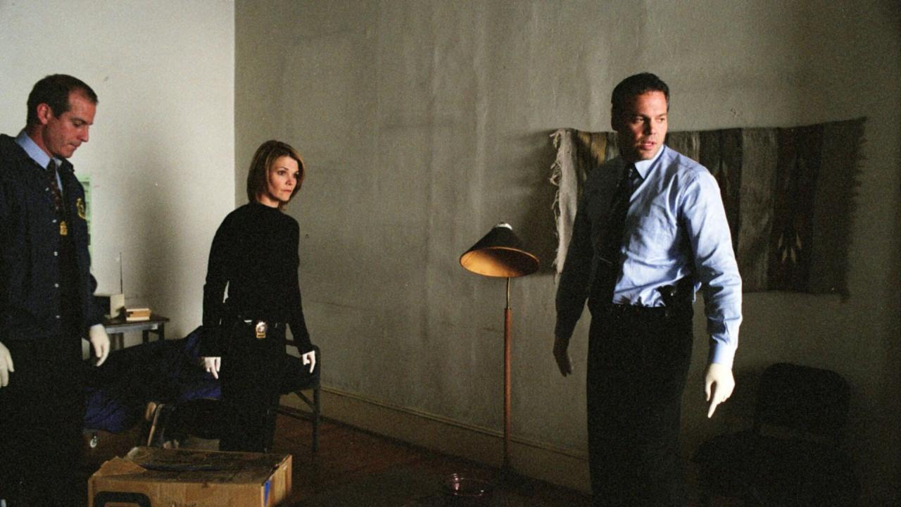 New York Section Criminelle S2 E8