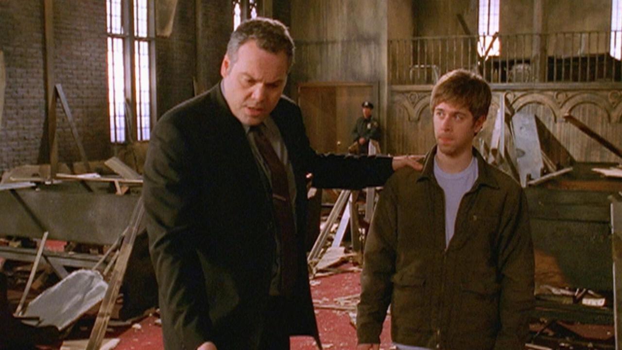 New York Section Criminelle S5 E22