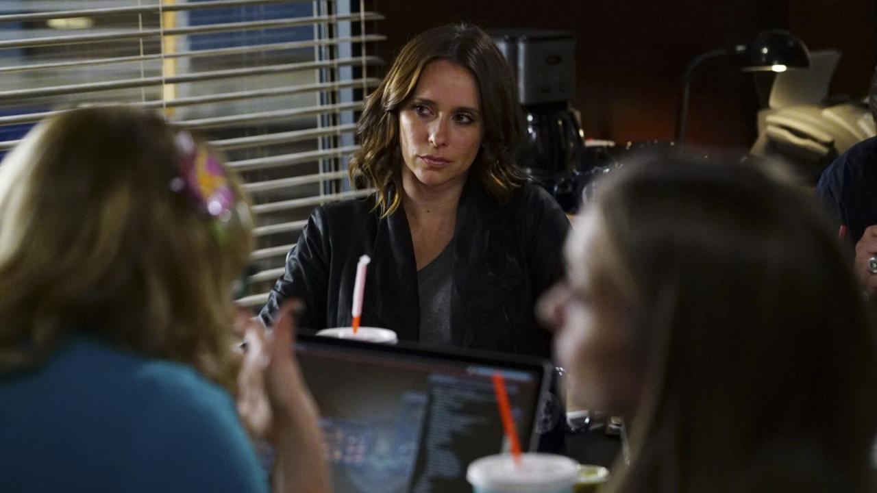 Esprits criminels S10 E17