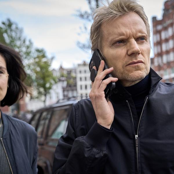 Les enquêtes du commissaire Van der Valk