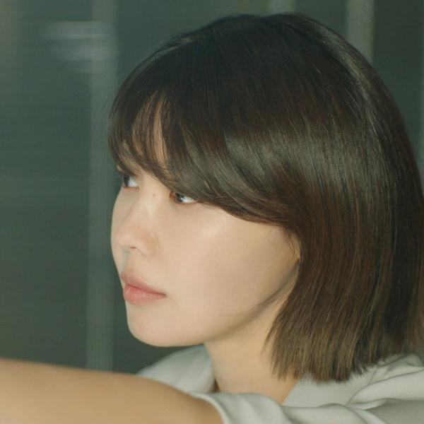 Le miroir aux idoles