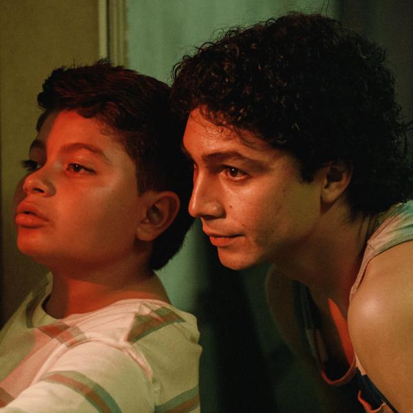 Dear Killer Nannies: Criado por sicarios