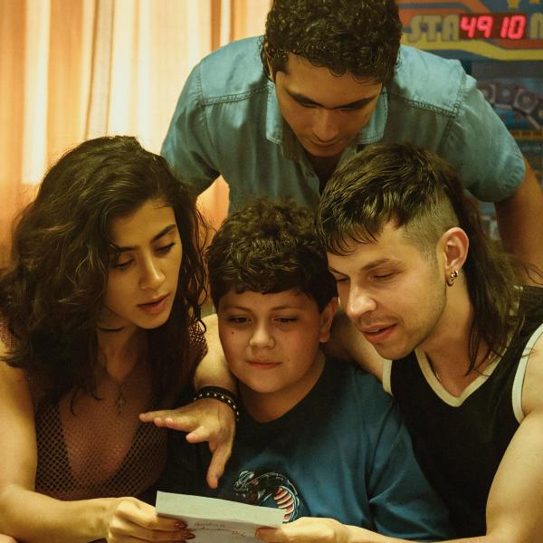 Dear Killer Nannies: Criado por sicarios