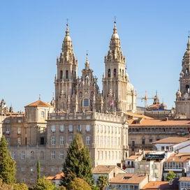 Caminos de Santiago, entre el cielo y la tierra