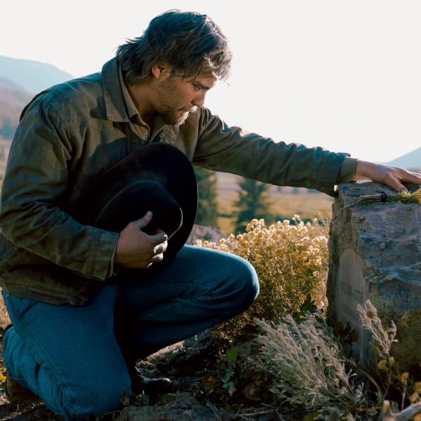 Marshals : A Yellowstone Story