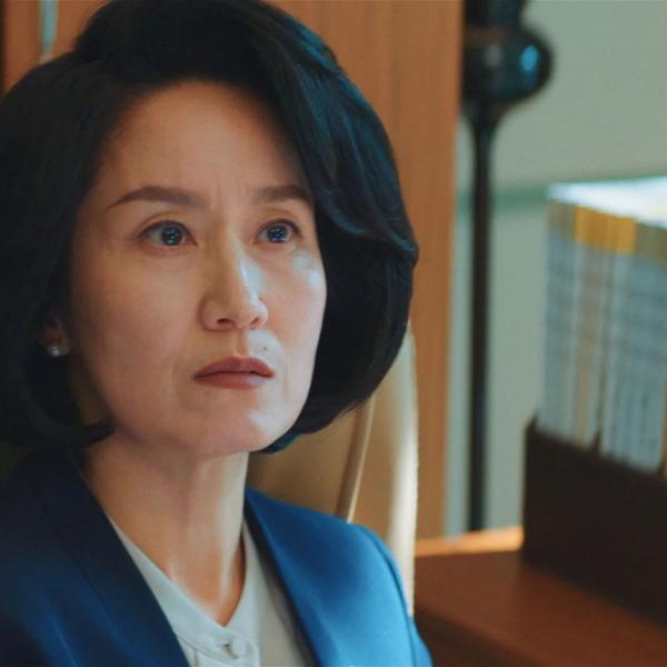 La mission de Miss Hong